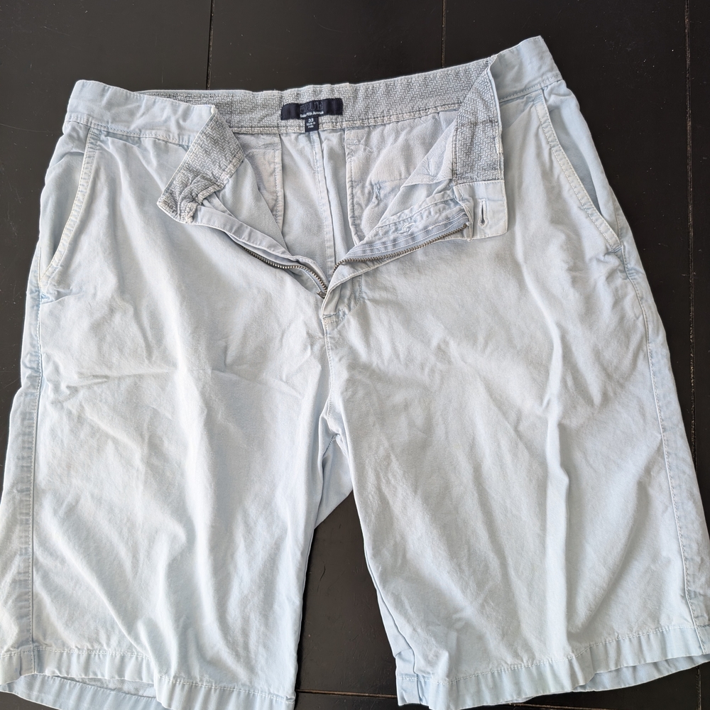 Saks Fifth Avenue Men's Light Gray Flat Front Shorts